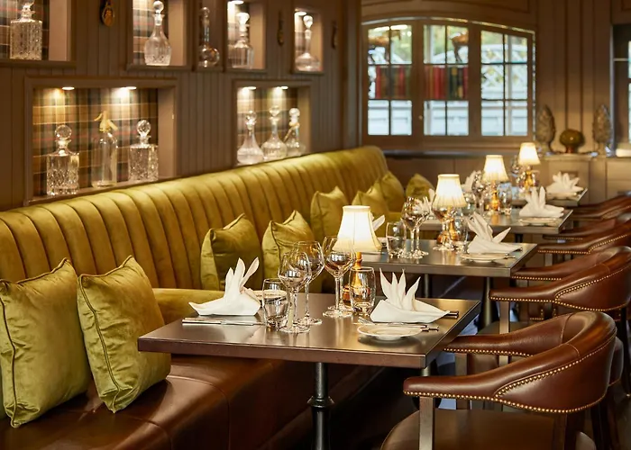 Old Stable Mews Castle Leslie * Glaslough